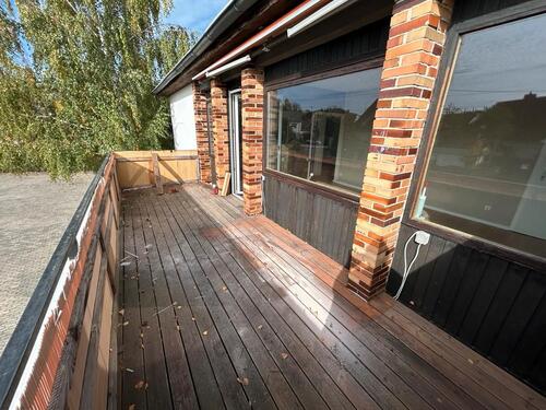 Foto - Zwei Zimmer, Küche, Bad Balkon, 64 m² PKW Stellplatz