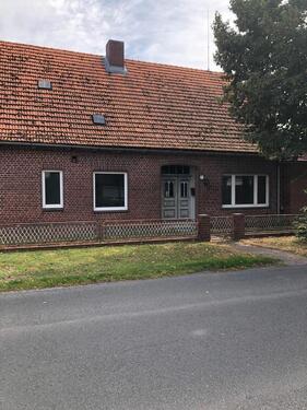 Foto - Handwerker aufgepasst! Bauernhof in Ahrenswohlde