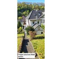 Zweifamilienhaus mit großem Garten - Iserlohn Grüne