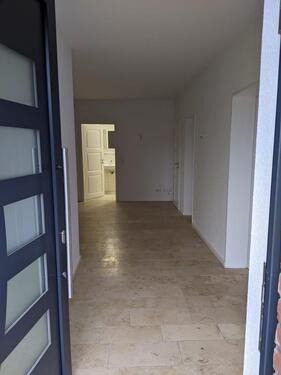 Foto - Helle, freundliche EG-Wohnung mit Wintergarten und Terrasse