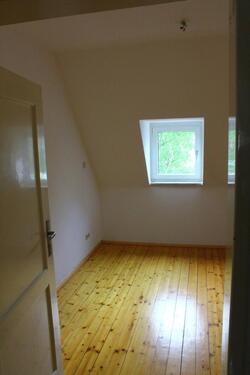 Foto - 2 Zimmer Dachgeschoßwohnung in Neustadt an der Weinstraße