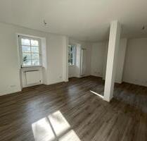 Zentrale 2 ZKBB in Eltville - 790,00&nbsp;EUR Kaltmiete, ca.&nbsp; 60,00&nbsp;m&sup2; in Eltville am Rhein (PLZ: 65343)