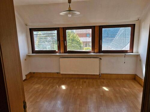 Foto - 7 Zimmer Mehrfamilienhaus, Wohnhaus in Delmenhorst