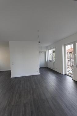 Foto - Modernes großzügiges 1,5-Zimmer-EG Apartment mit sep. Eingang und Terrasse, HN-Böckingen