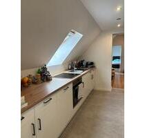 Moderne 3 Zimmer DG Wohnung mit EBK - Enkenbach-Alsenborn