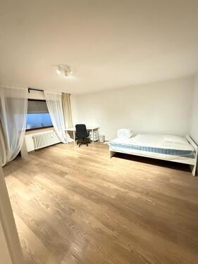 Foto - Schönes Zimmer mit Balkon in 3er WG in Trier Tarforst