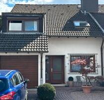 Doppelhaushälfte, möbliert, zeitnah zur Verfügung, beste Lage - Bad Vilbel