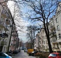 Stilvolle Altbauwohnung mit Balkon in Wiesbaden