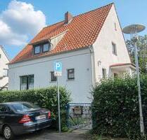 Eigentum! Kein Erbpacht! Freistehendes 1-2 Fam Haus in Hildesheim