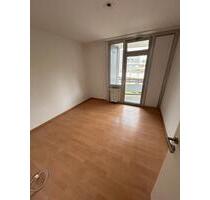 Schöne 2-Zimmer-Wohnung 2er-WG mit Balkon in Köln-Zollstock