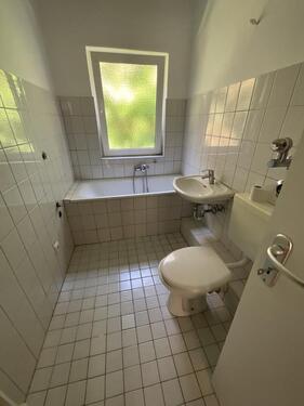 Foto - 3-Zimmer-Wohnung mit neuen Laminatboden in Plettenberg Kersmecke