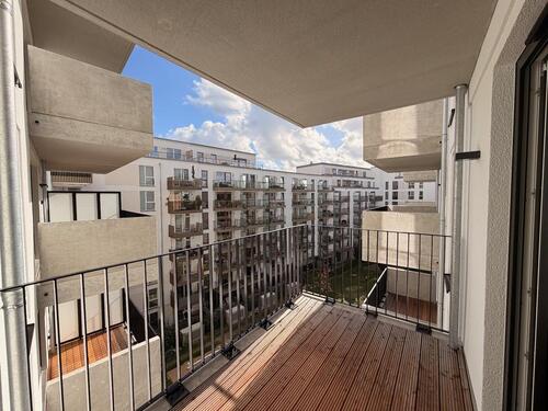 Foto - Erstbezug: Lichtdurchflutete 3-Zimmer-Wohnung mit Balkon & Loggia
