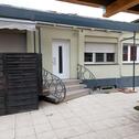 Foto - Doppelhaus-Hälfte, mit Gewerbe, Büro, etc.