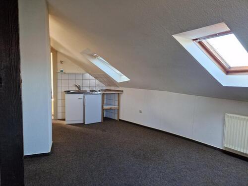 Foto - 1 Zimmer Dachgeschoßwohnung zur Miete in Jever