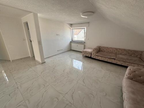 Foto - 4 Zimmer Dachgeschoßwohnung zur Miete in Gießen