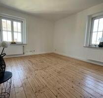 2-Raum-Wohnung mit Balkon in der Innenstadt - Dessau-Roßlau