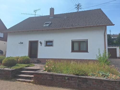 Foto - Merzig-Schwemlingen: Haus in ruhiger Lage, ohne Stufe ins EG mgl.