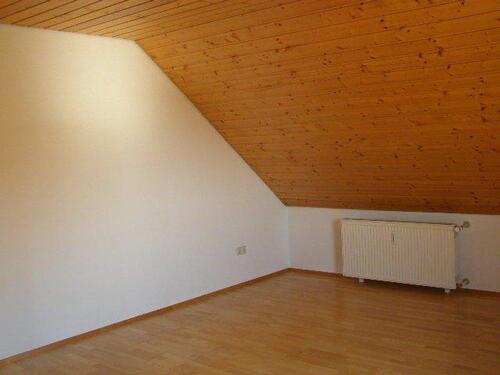 Foto - Helle Dachgeschosswohnung in Grettstadt