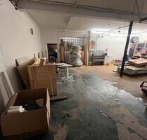 Gewerbehalle zu vermieten - 700,00&nbsp;EUR Kaltmiete, ca.&nbsp; 111,00&nbsp;m&sup2; in Marbach am Neckar (PLZ: 71672)