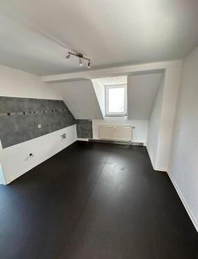 Foto - Schöne 4 Zimmer DG Wohnung in 39444 Hecklingen zu vermieten