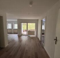3 Zimmer 2 x Terrasse Pkw Stellplatz - Germersheim