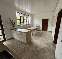 Helle 3-Zimmer-Wohnung (85qm) mit Einbauküche und Garten - Hardthausen am Kocher