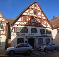 Historisches GebäudeWohnhaus (ehemalige Metzgerei mit Wohnungen) - Wiesensteig