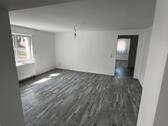 Foto - 2,5 Zimmer Wohnung mit Garten - 900,00&nbsp;EUR Kaltmiete, ca.&nbsp; 80,00&nbsp;m&sup2;