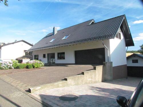 Foto - 2 Zimmer Dachgeschoßwohnung zur Miete in Bad Honnef