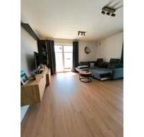 Neuwertige 3-Zimmer-Whg mit 28m² Balkon & Garage in Waldkirchen