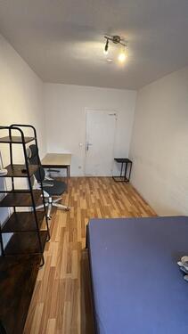 Foto - 1 Zimmer Etagenwohnung zur Miete in Saarbrücken