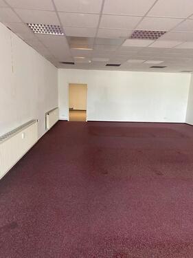 Foto - Gewerbefläche - 1.250,00&nbsp;EUR Kaltmiete, ca.&nbsp; 2,50&nbsp;m&sup2;