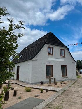 Foto - Möblierte Dreizimmerwohnung - 1.200,00&nbsp;EUR Kaltmiete, ca.&nbsp; 85,00&nbsp;m&sup2;