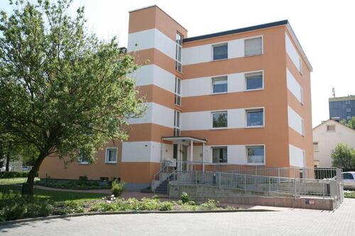 Foto - Geräumige Wohnung für Menschen mit Handicap und WBS