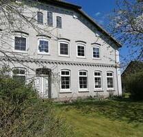 Wohnen im alten Bauernhaus. 125 m², 4 Zimmer - Malente