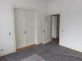 Foto - Freundliche und moderne 4-Zimmer-Altbauwohnung in zentraler Lage