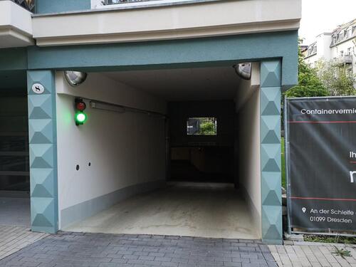 Foto - KFZ-Tiefgaragenplatz - Ihr sicherer Parkplatz in der Stadt!