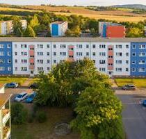 Gemütliche 3-Raum Wohnung - 333,00&nbsp;EUR Kaltmiete, ca.&nbsp; 58,87&nbsp;m&sup2; in Saalfeld (Saale) (PLZ: 07318)