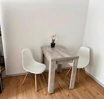 Neue große 1 Zimmer Wohnung - 700,00&nbsp;EUR Kaltmiete, ca.&nbsp; 40,00&nbsp;m&sup2; in Kißlegg (PLZ: 88353)