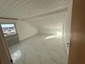 Foto - 3 Zimmer Dachgeschoßwohnung zur Miete in Ortenberg