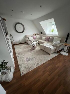 Foto - Renovierte 2 Zimmer Wohnung mit schöner Aufteilung