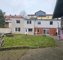 Einfamilienhaus Ruhiger Lage - 1.200,00&nbsp;EUR Kaltmiete, ca.&nbsp; 196,00&nbsp;m&sup2; in Halberstadt (PLZ: 38820)