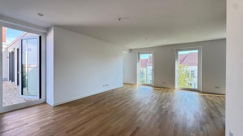 Foto - Luxuriöses Dachgeschoss mit ruhiger Terrasse und EBK !