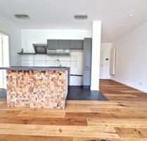 Traumhaftes Apartment in Reinickendorf mit offener Küche und Balkon - Berlin