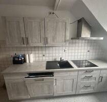 Helle 3-Zimmer-Wohnung ( 55qm) mit Gartenmitbenutzung - Münchberg