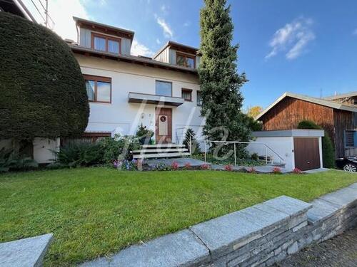 Foto - Charmante 3-Zimmer-Wohnung mit Ausblick ins Grüne zu vermieten...