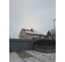 Modernisiertes Zweifamilienhaus in guter Lage PROVISIONSFREI - Neumarkt in der Oberpfalz Altenhof