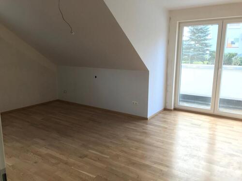 Foto - Dachgeschoßwohnung in Margetshöchheim zur Miete