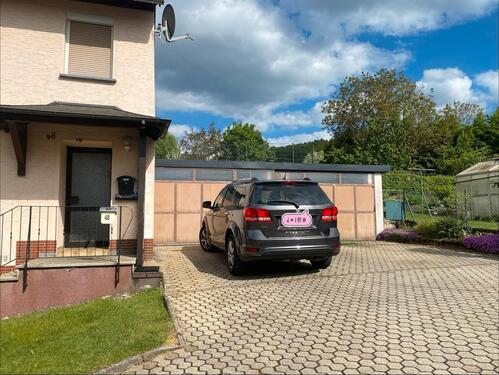 Foto - 11 Zimmer Mehrfamilienhaus, Wohnhaus zum Kaufen in Pluwig