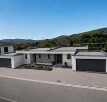 Bungalow Doppelhaus Hälfte KFW 55 mit160m2 Wohnfläche und Garage - Biedenkopf
